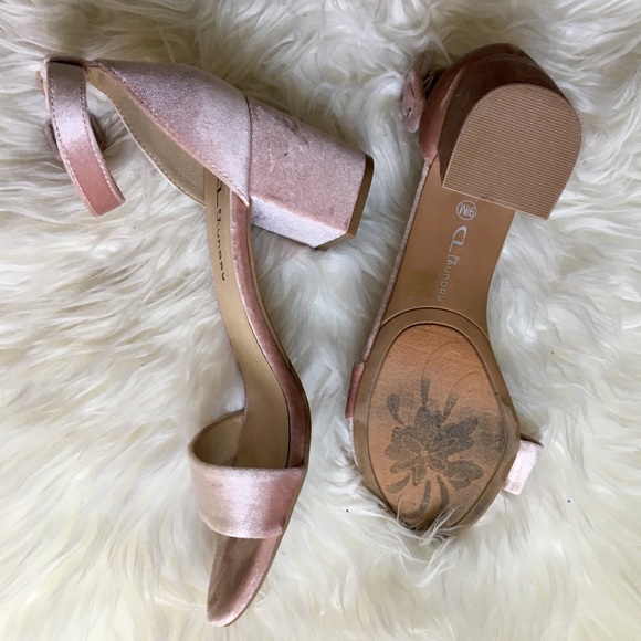 Crushed Velvet Heels - Picture 2 of 4